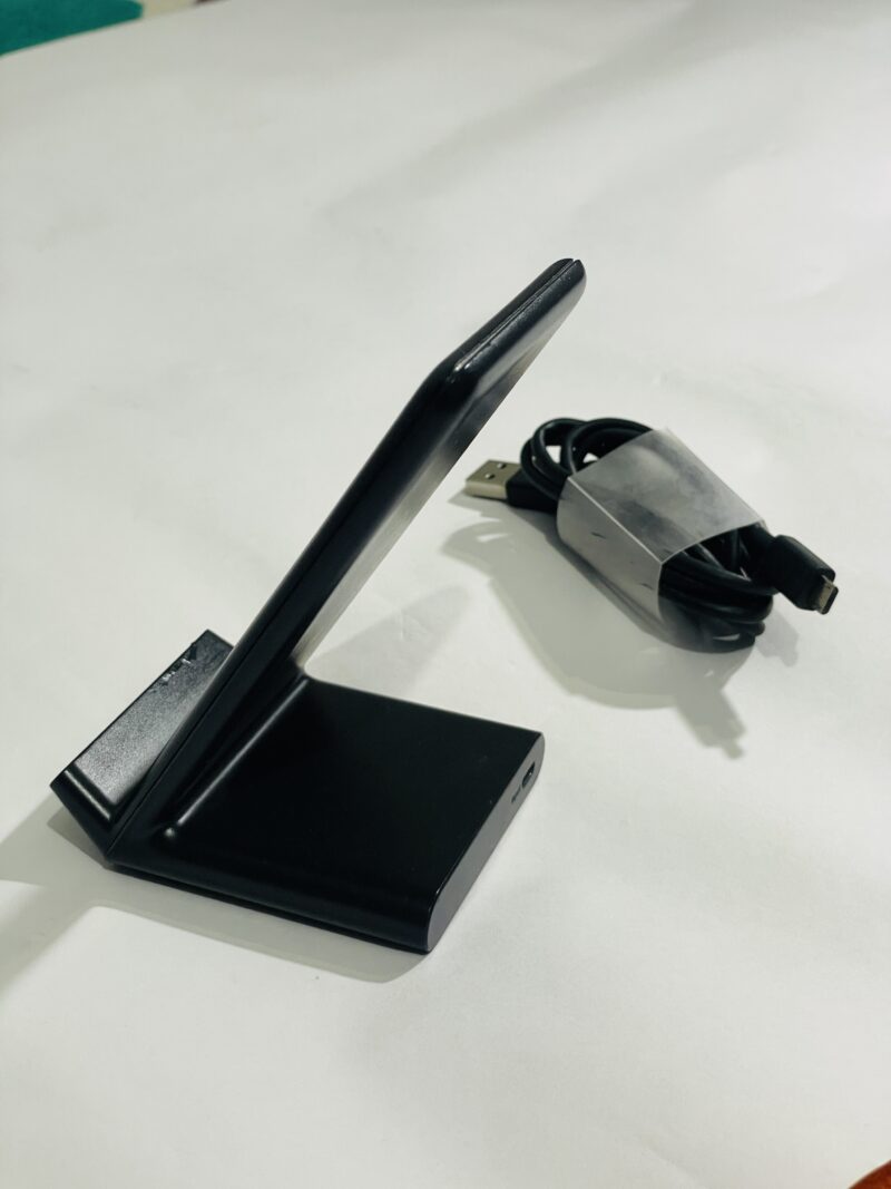 Anker Qi-Certified Wireless Charger - Image 4