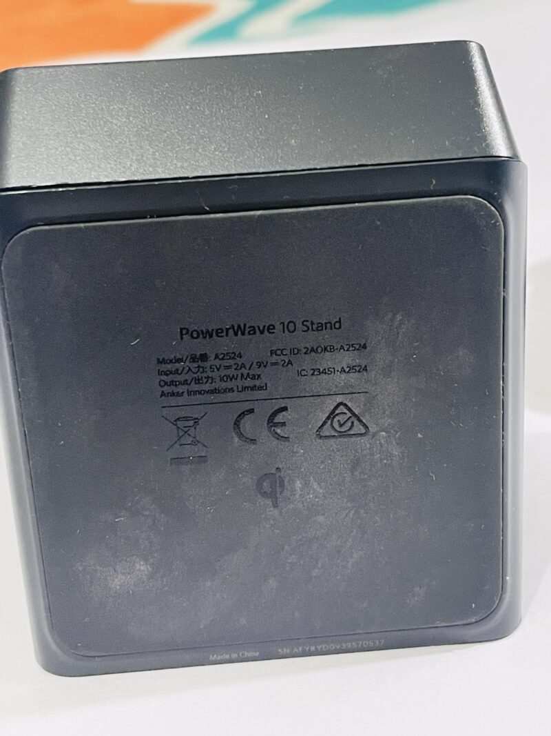 Anker Qi-Certified Wireless Charger - Image 6