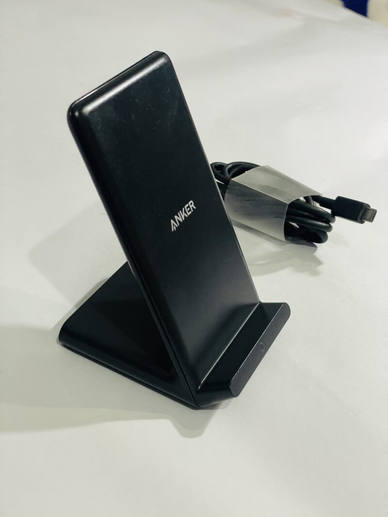Anker Qi-Certified Wireless Charger - Image 8