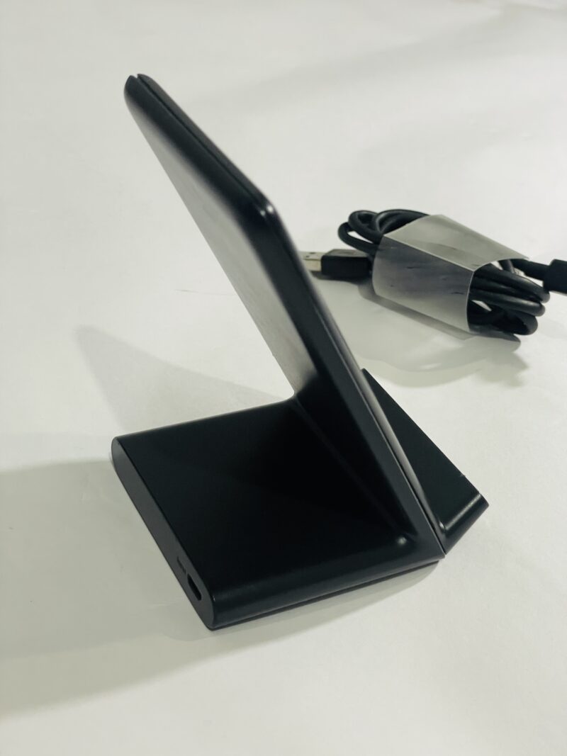 Anker Qi-Certified Wireless Charger - Image 9