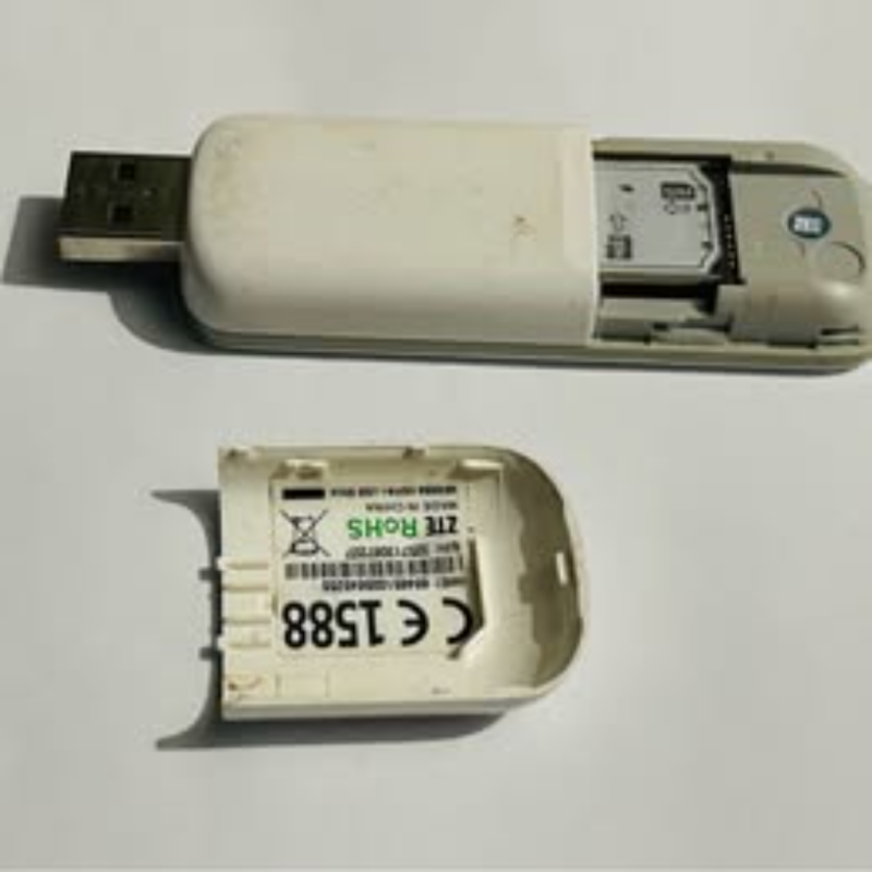 high-speed adapter for sd, microsd, and compactflash