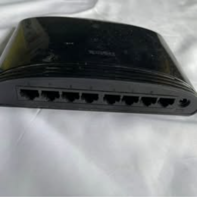 DES-1008D/E Ethernet Switch