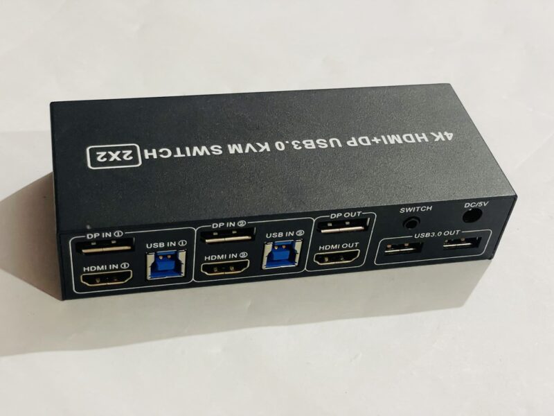 Arkidyn 2x2 4K HDMI/DP USB KVM Switch - Image 4