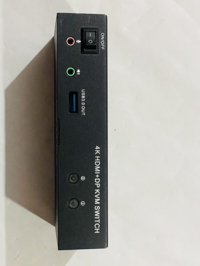 Arkidyn 2x2 4K HDMI/DP USB KVM Switch - Image 2