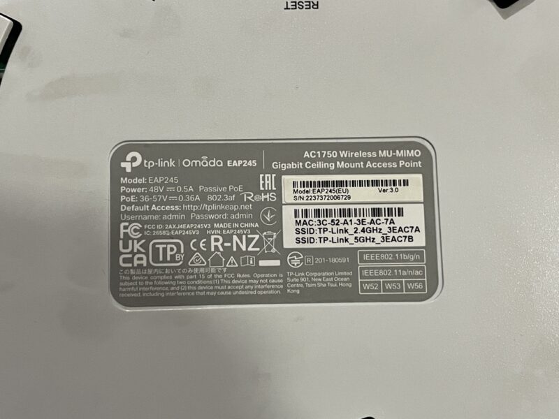 TP-Link EAP245 AC1750 Dual-Band Ceiling Mount Access Point - Image 9
